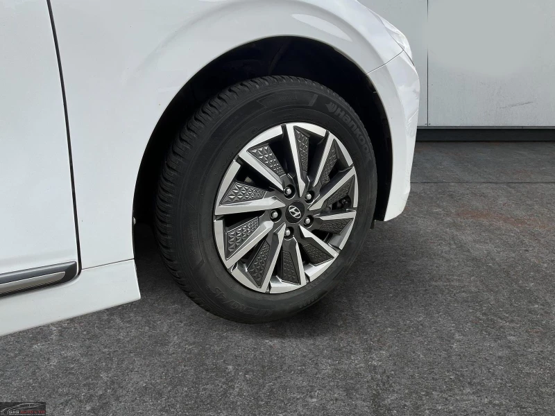 Hyundai Ioniq ELEKTRO/FACELIFT/136HP/CAM/CARPLAY/LED/187f, снимка 8 - Автомобили и джипове - 50688883