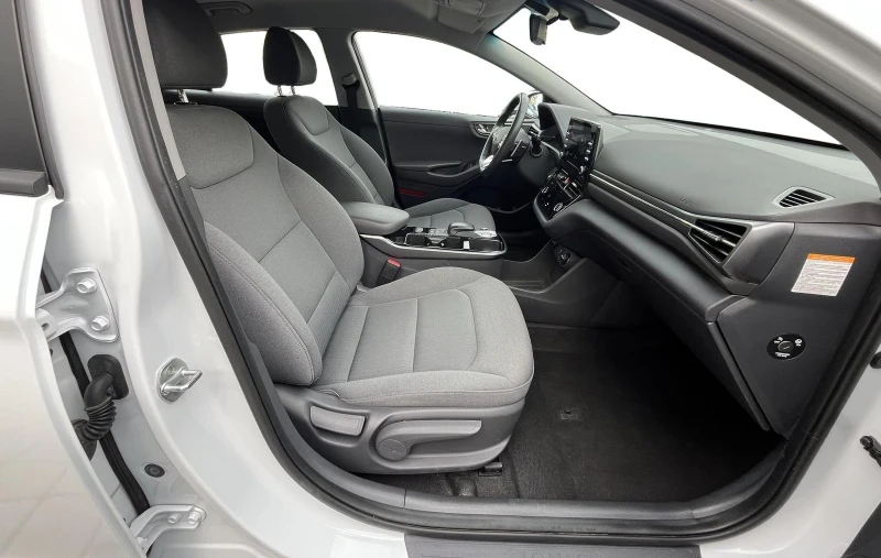 Hyundai Ioniq ELEKTRO/FACELIFT/136HP/CAM/CARPLAY/LED/187f, снимка 15 - Автомобили и джипове - 50688883