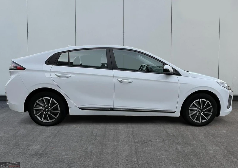 Hyundai Ioniq ELEKTRO/FACELIFT/136HP/CAM/CARPLAY/LED/187f, снимка 6 - Автомобили и джипове - 50688883