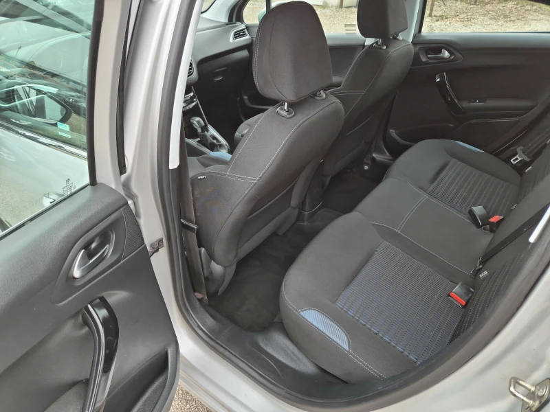 Peugeot 208 1.4 hdi 68к навигация  италия, снимка 15 - Автомобили и джипове - 51000984