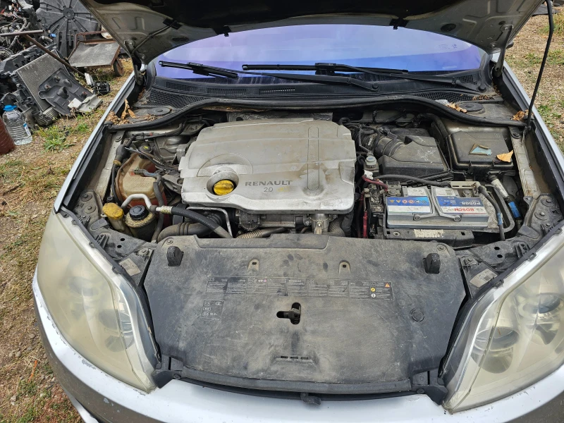 Renault Laguna 2.0, снимка 5 - Автомобили и джипове - 52684513