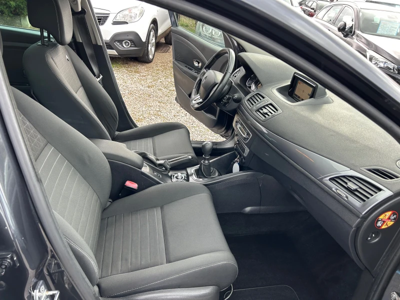Renault Megane 1.5DCI EURO5B LIMITED, снимка 11 - Автомобили и джипове - 53401678