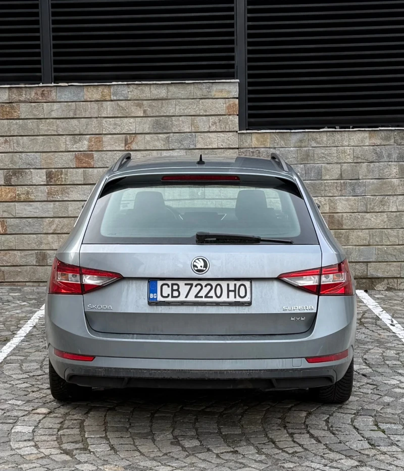 Skoda Superb 2.0TDI 190kc 4x4 2017, снимка 4 - Автомобили и джипове - 53420559