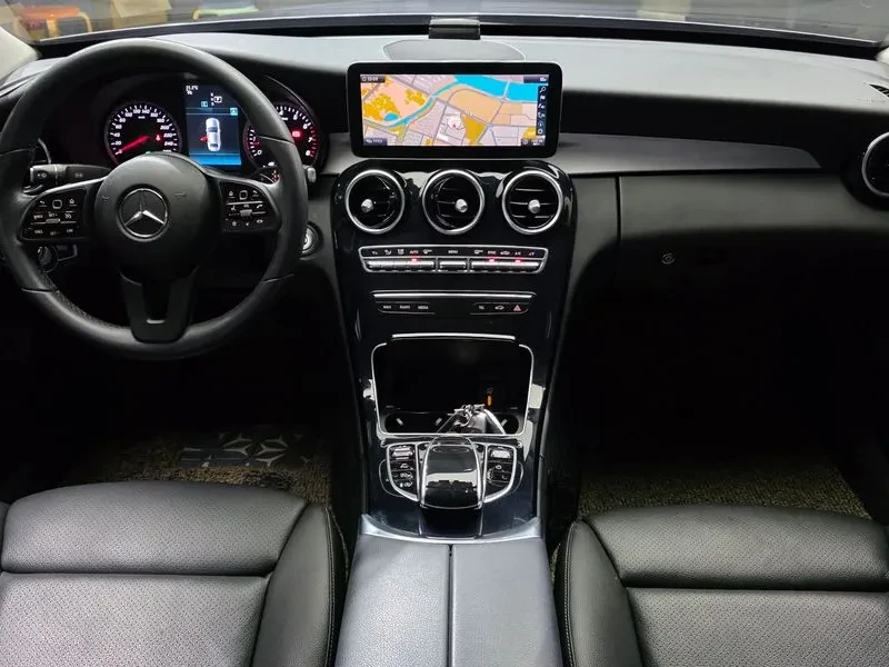Mercedes-Benz C 200 САМО 30% АВАНС, снимка 7 - Автомобили и джипове - 56251403