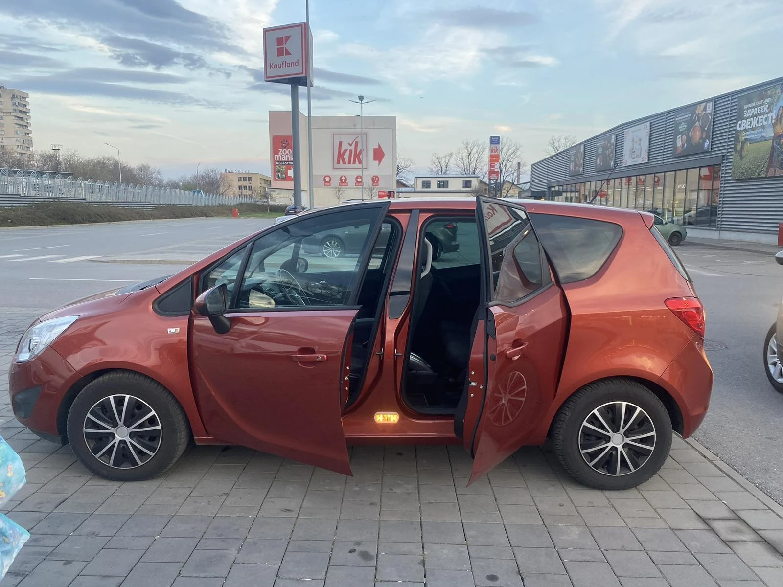 Opel Meriva MJET - изображение 3