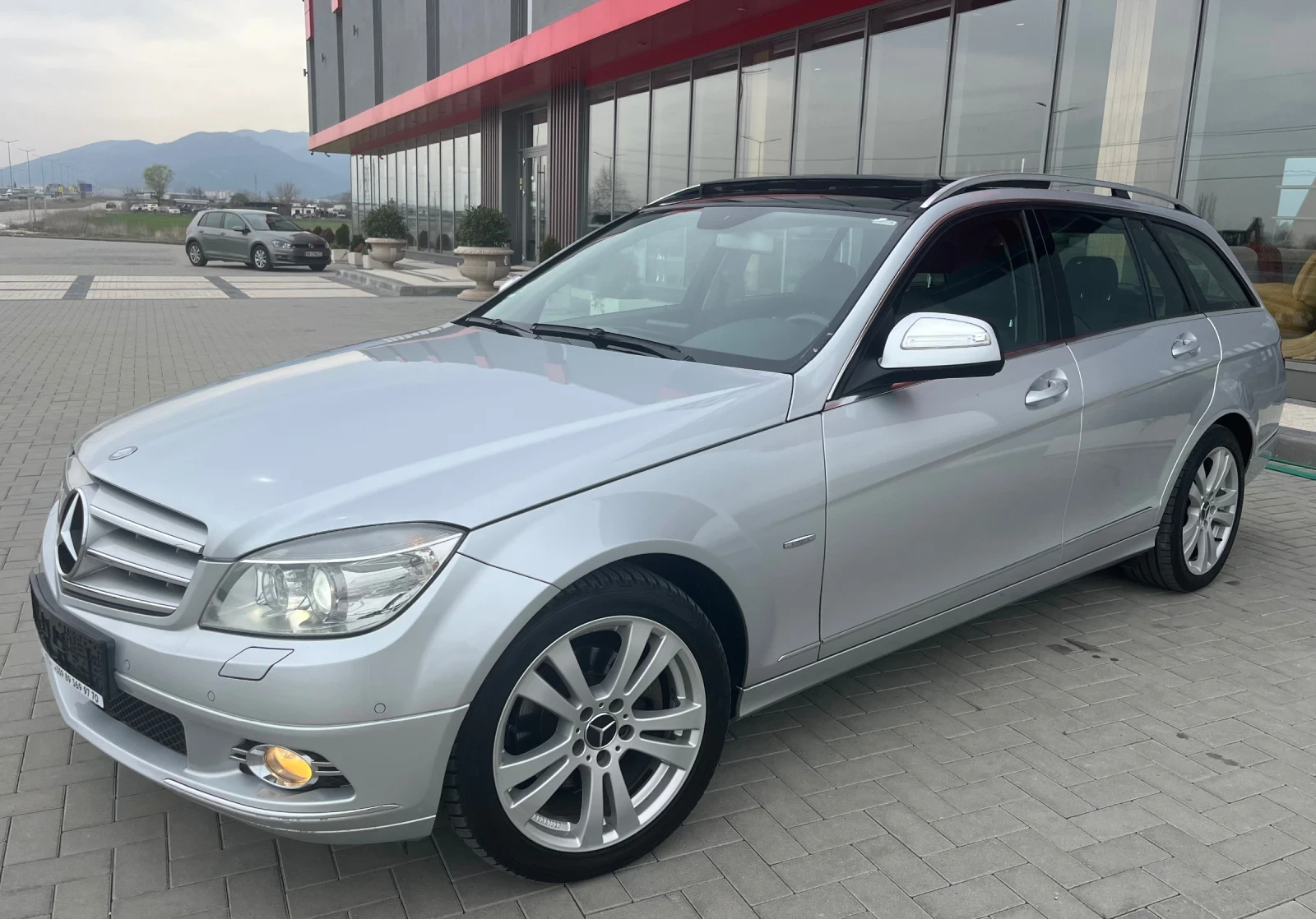 Mercedes-Benz C 220 Avantgarde/Panorama/Harman | Mobile.bg — изображение 1