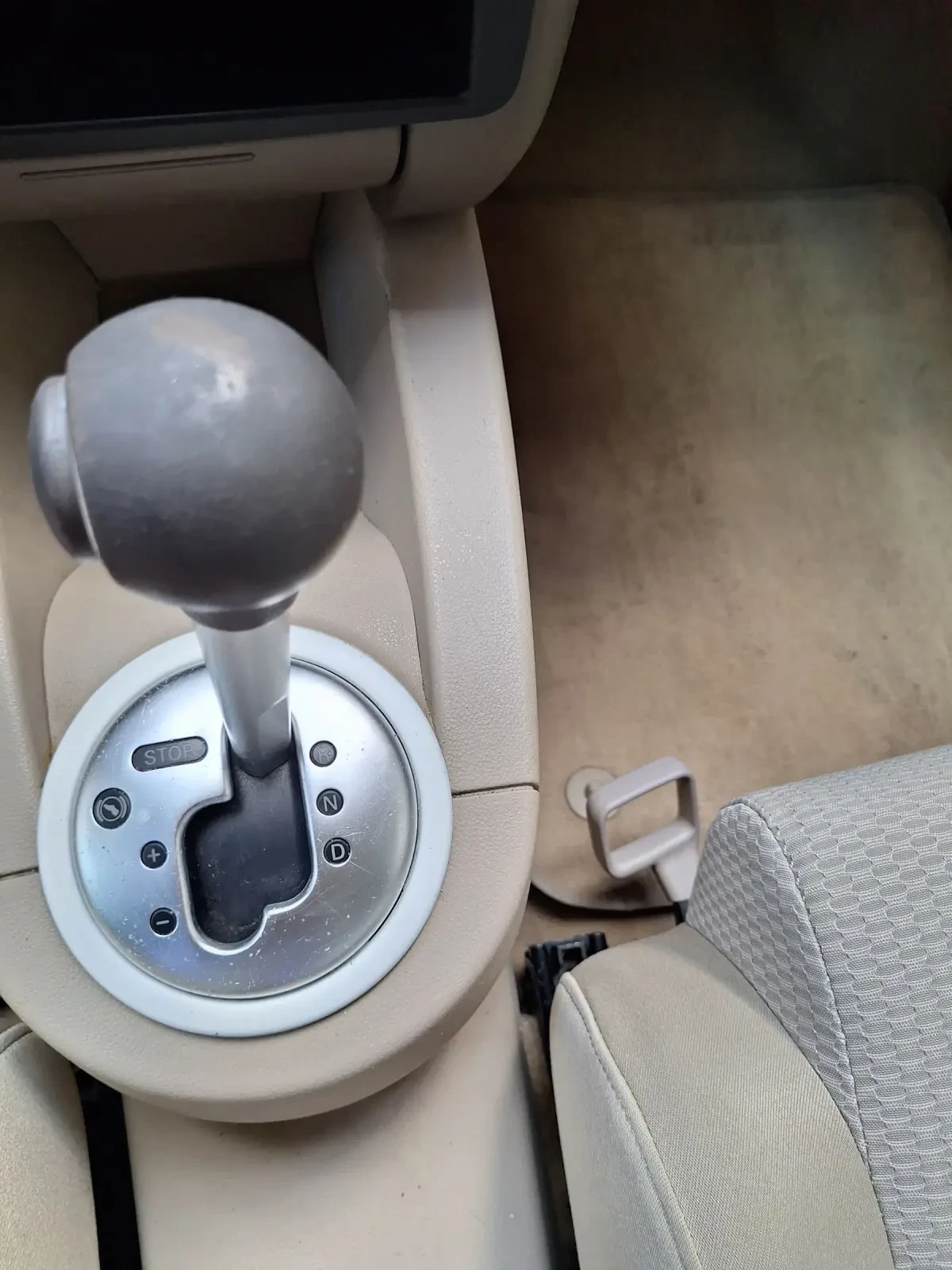 Audi A2 1.2TDI-АВТОМАТИК - изображение 8
