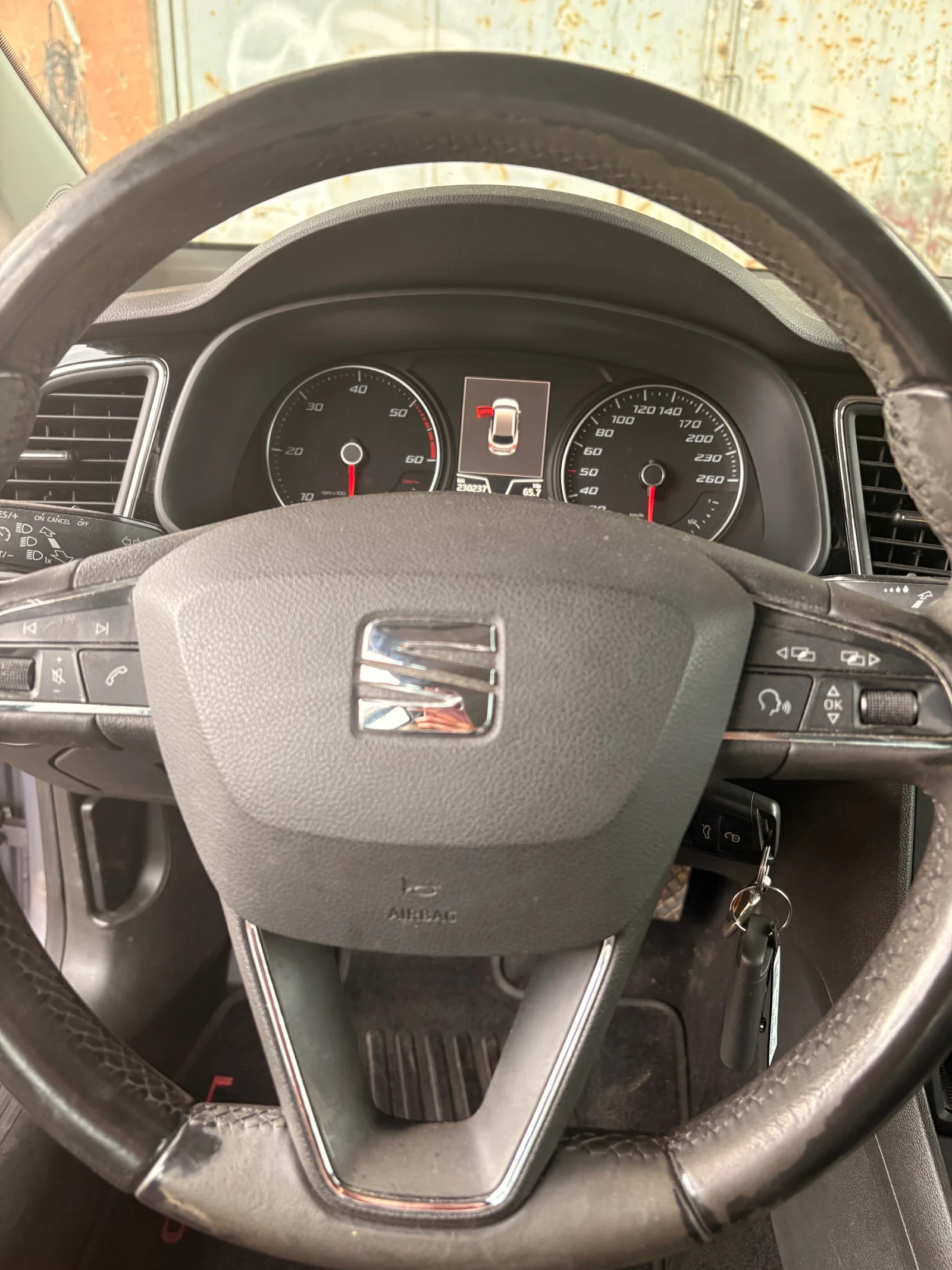 Seat Leon 1.6 TDI Business HIGH - изображение 9