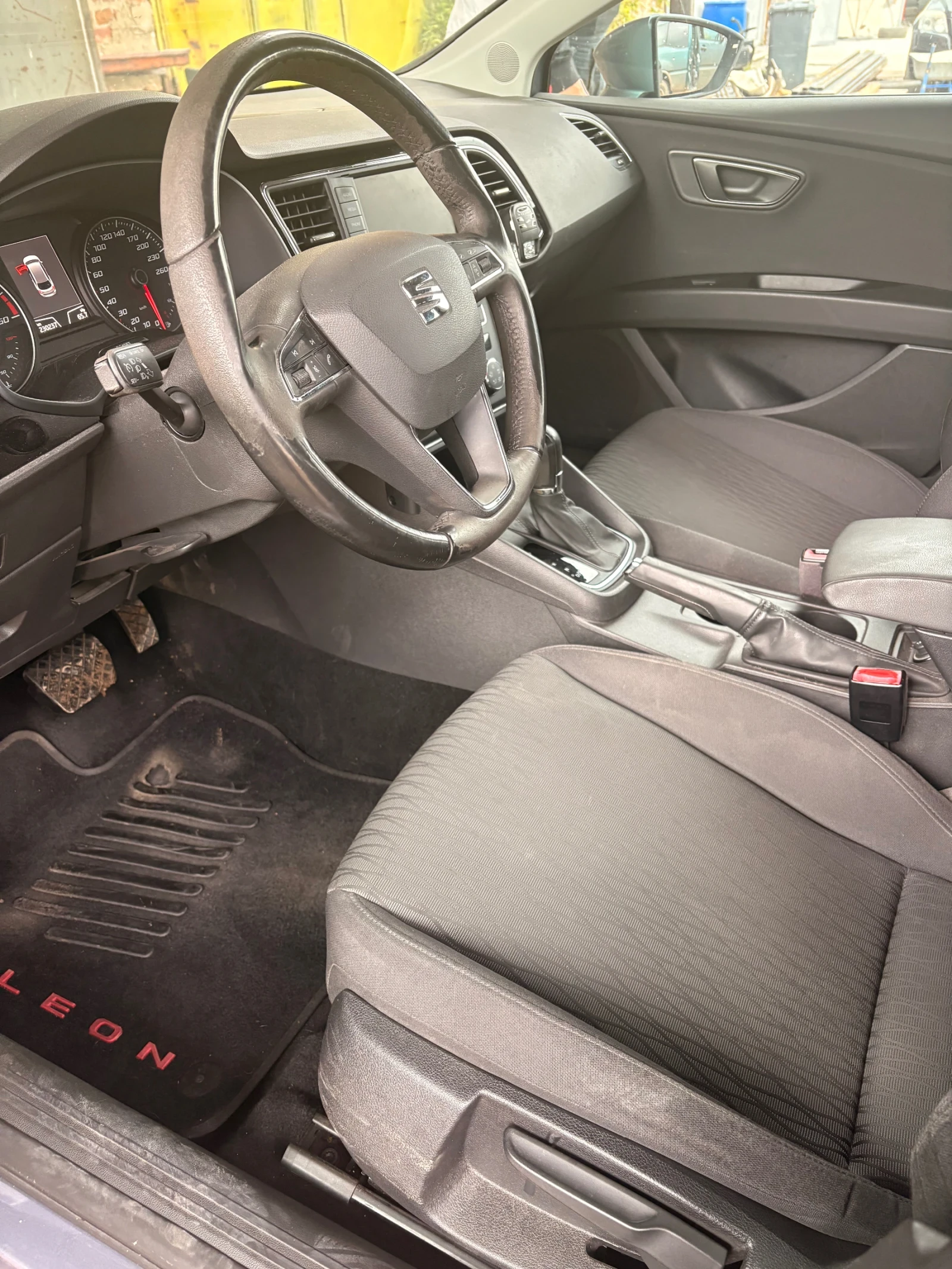 Seat Leon 1.6 TDI Business HIGH - изображение 7