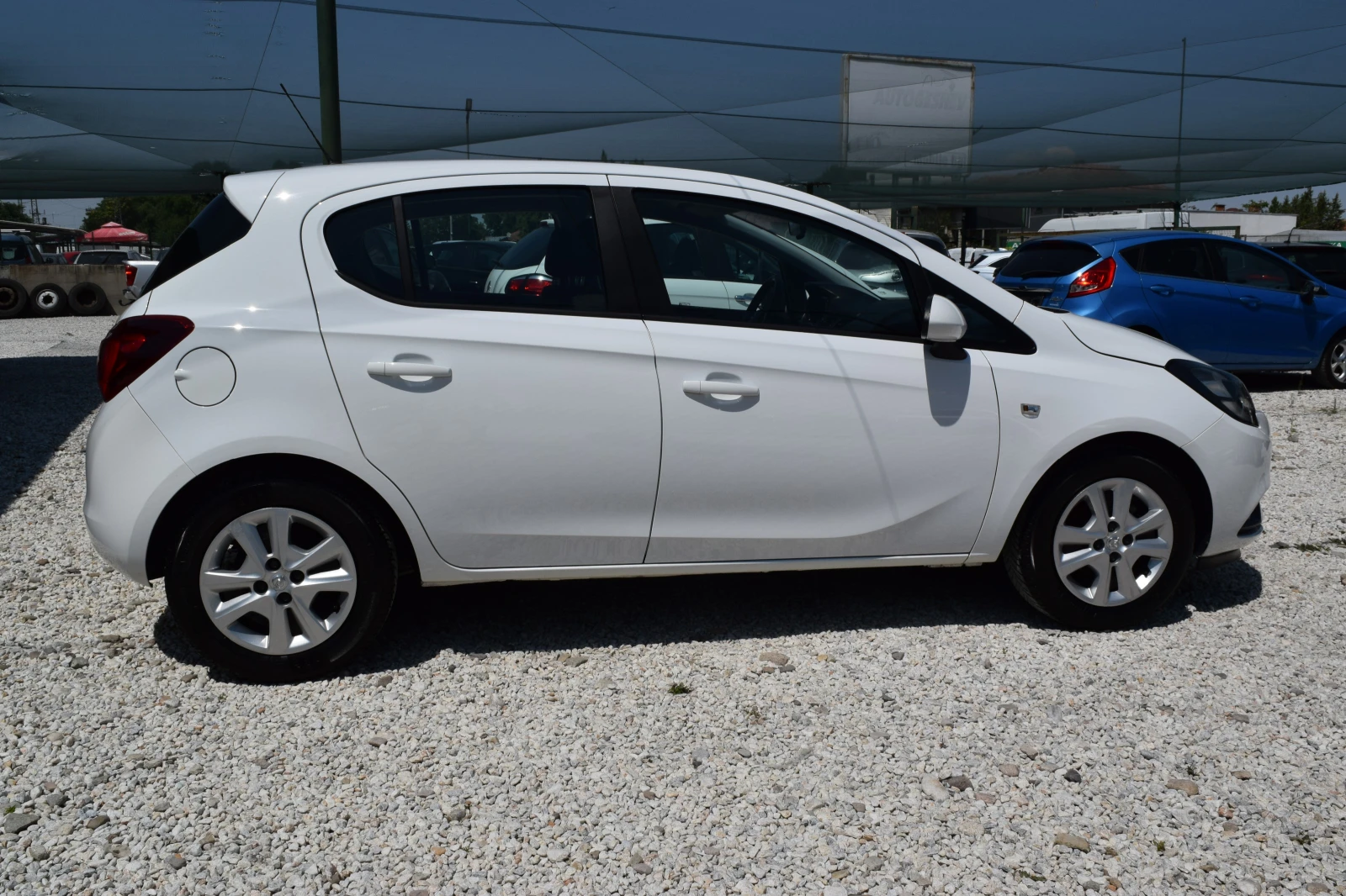 Opel Corsa 1.4i* ГАЗ* Euro6B - изображение 8