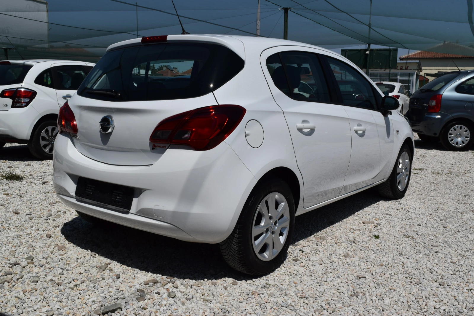 Opel Corsa 1.4i* ГАЗ* Euro6B - изображение 7
