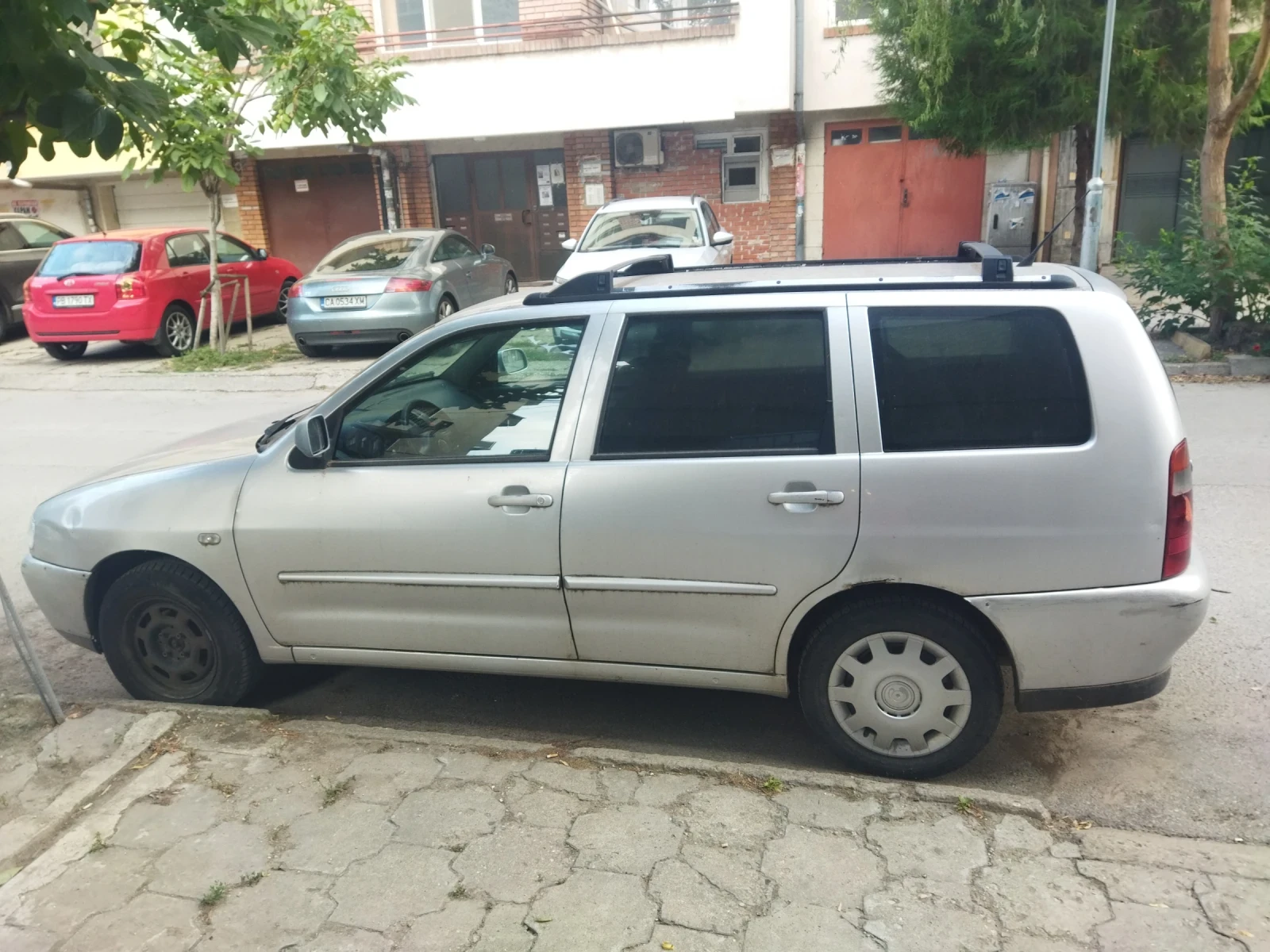 VW Polo Комби 1.9 SDI - изображение 3
