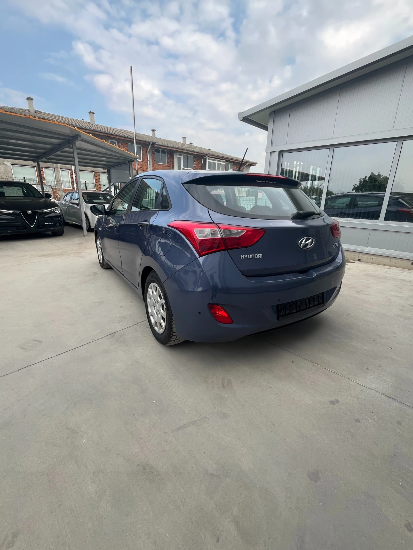 Hyundai I30 1.4 Classic - изображение 9