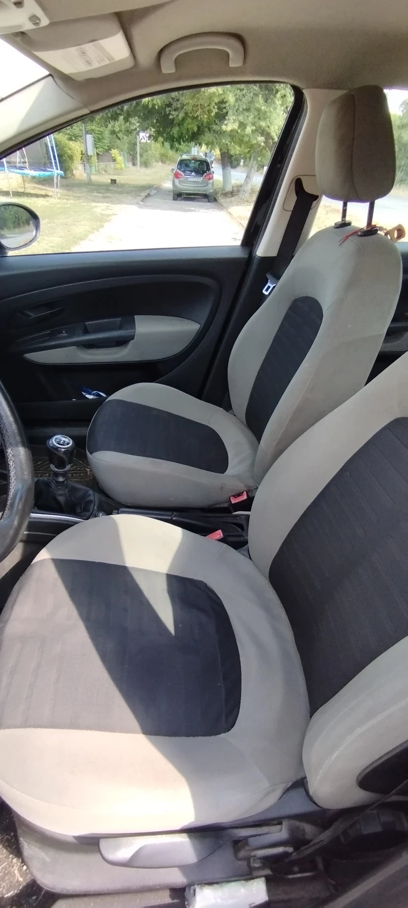 Fiat Punto Grande 16V  - изображение 6