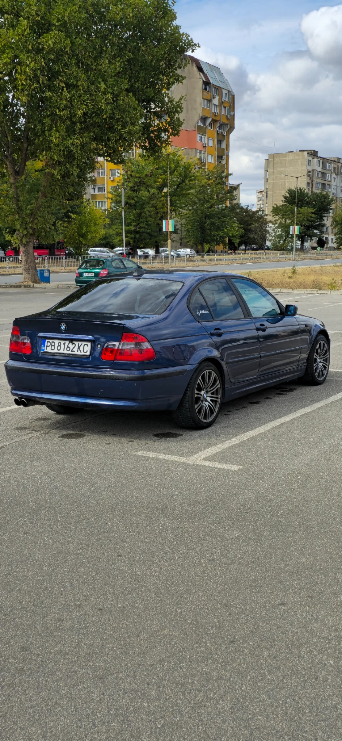 BMW 320 320 150 к.с 6ск. - изображение 8