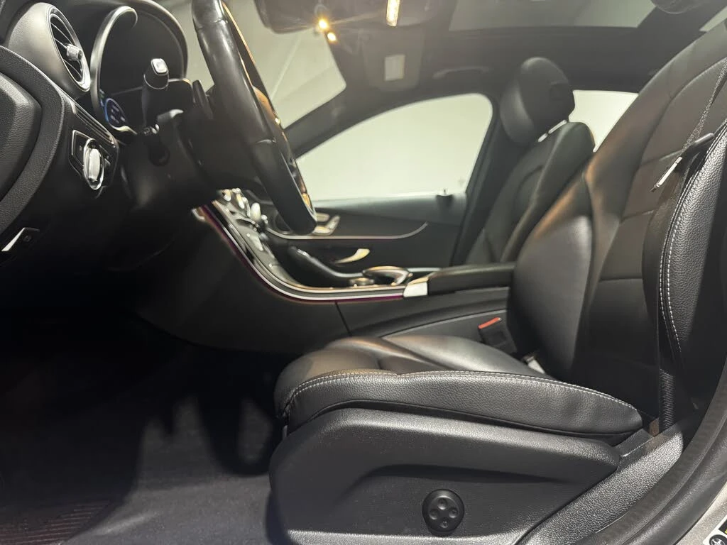 Mercedes-Benz C 300 Sedan 4MATIC * AвтоКредит* (ЦЕНА ДО БГ) - изображение 9