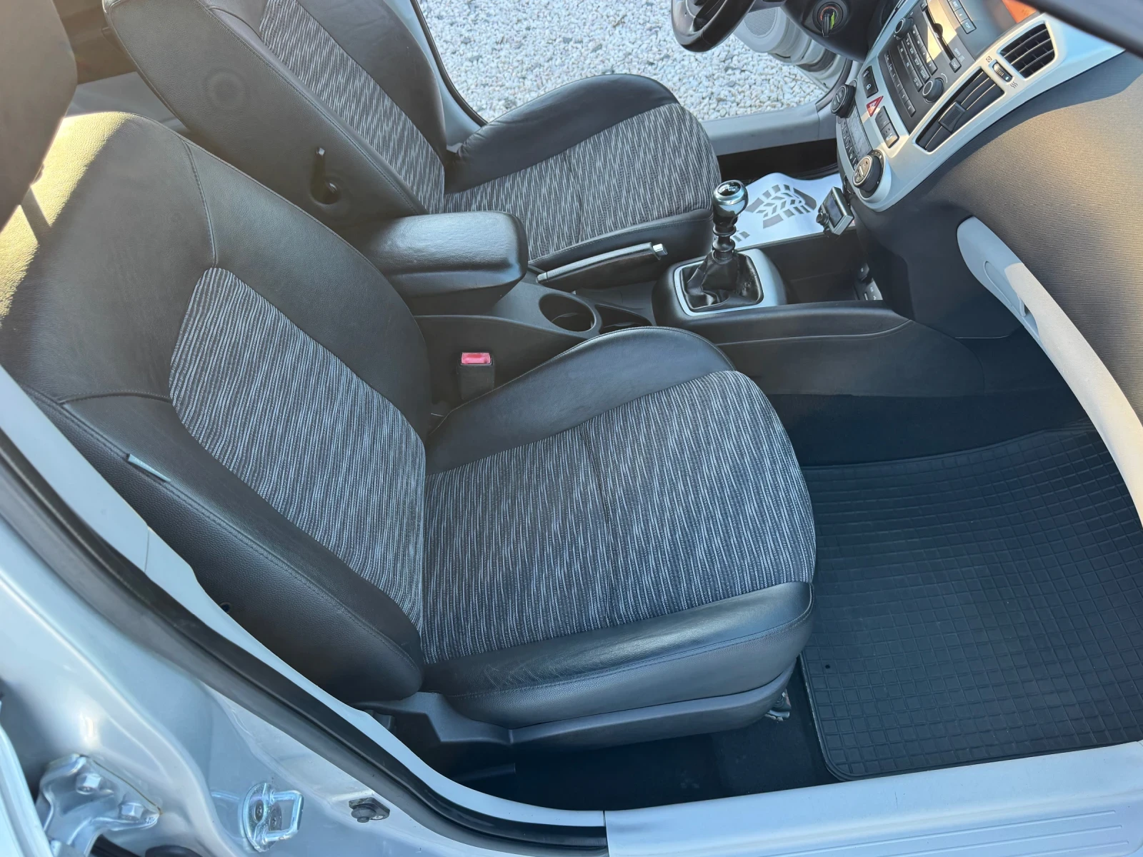 Kia Ceed  | Mobile.bg   15