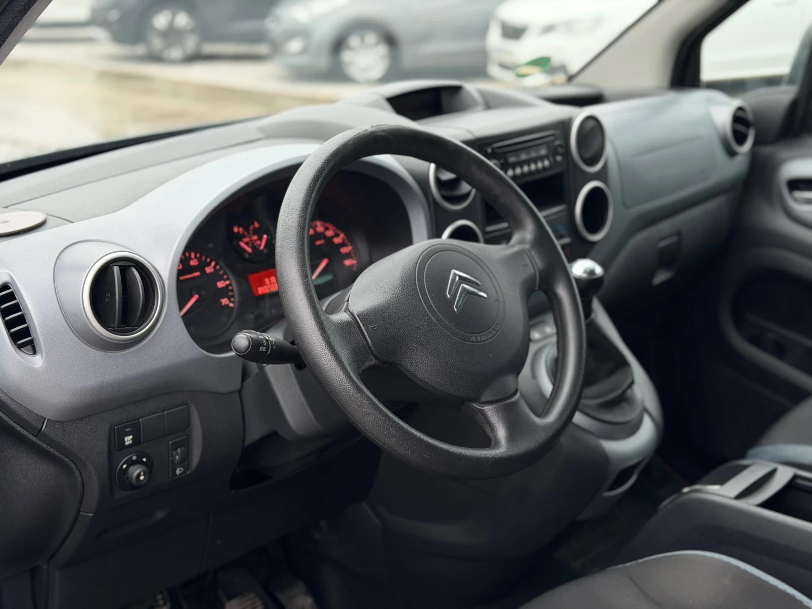 Citroen Berlingo 1.6 HDi / XTR - изображение 7