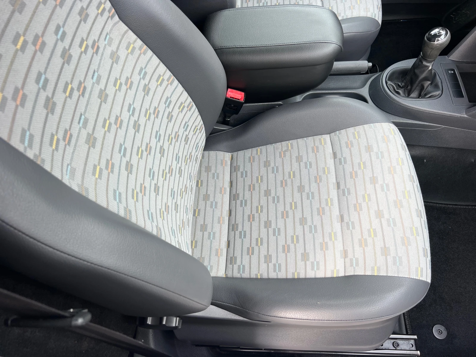 VW Caddy 1.6TDI NAVI/KOJA/KLIMATRONIK/UNIKAT | Mobile.bg � ����������� 14