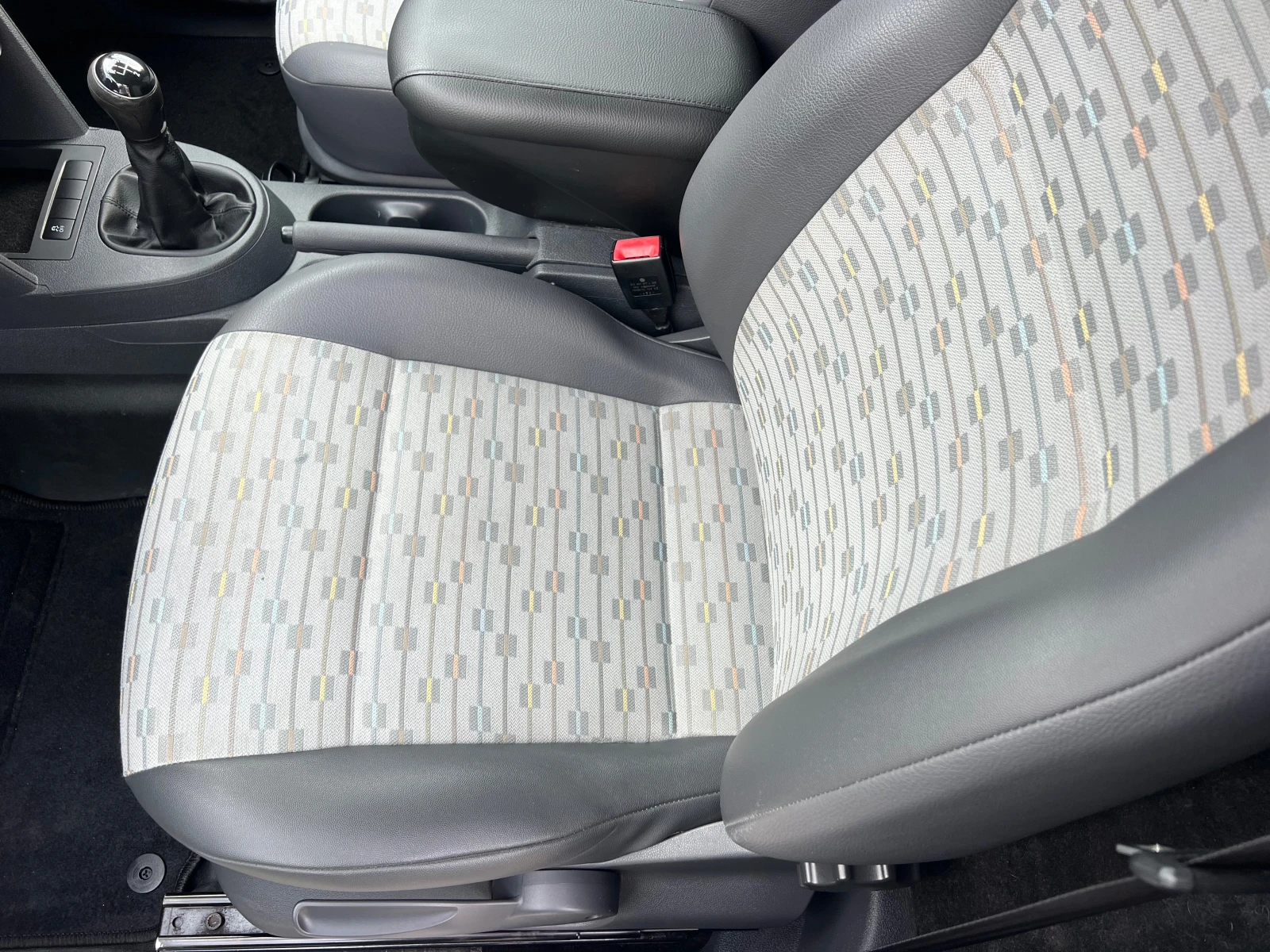 VW Caddy 1.6TDI NAVI/KOJA/KLIMATRONIK/UNIKAT | Mobile.bg � ����������� 11