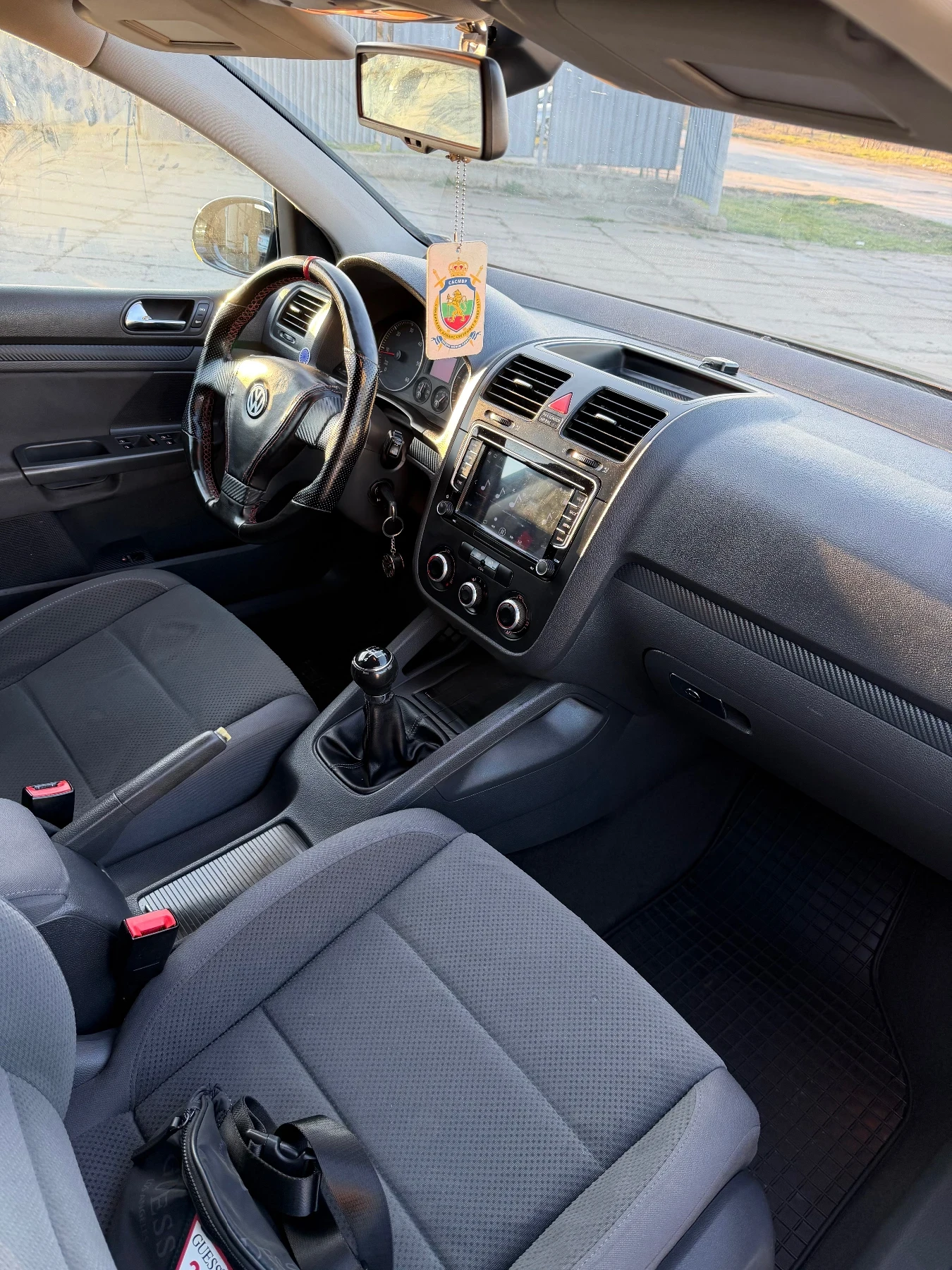 VW Golf 1.9TDI R32-pack , снимка 6 - Автомобили и джипове - 53840678