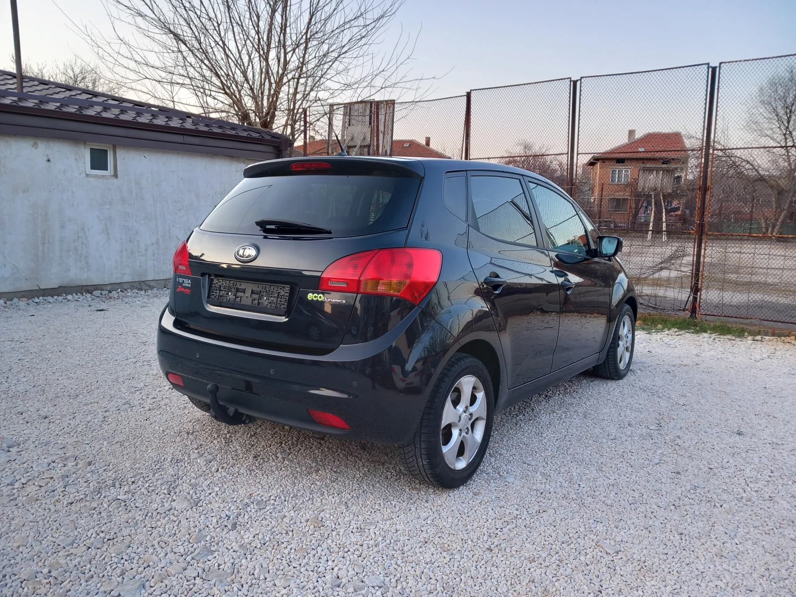 Kia Venga 1.4 CRDI NAVI 6ск, снимка 5 - Автомобили и джипове - 53866511
