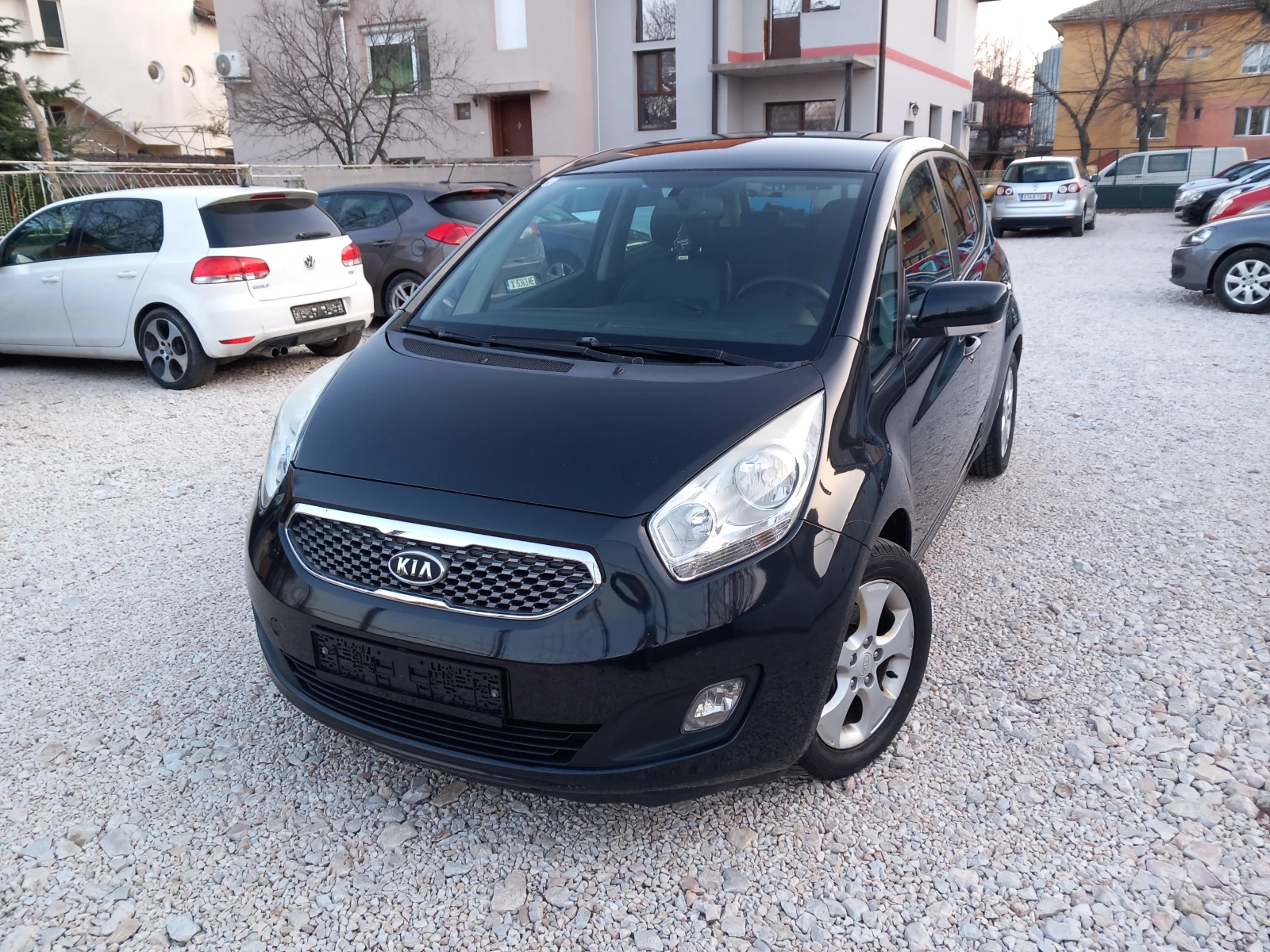 Kia Venga 1.4 CRDI NAVI 6ск | Auto.bg — изображение 1