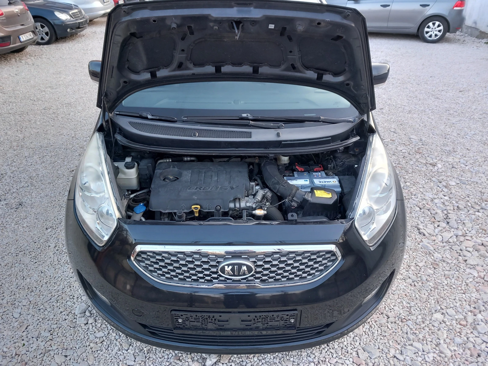 Kia Venga 1.4 CRDI NAVI 6ск, снимка 15 - Автомобили и джипове - 53866511