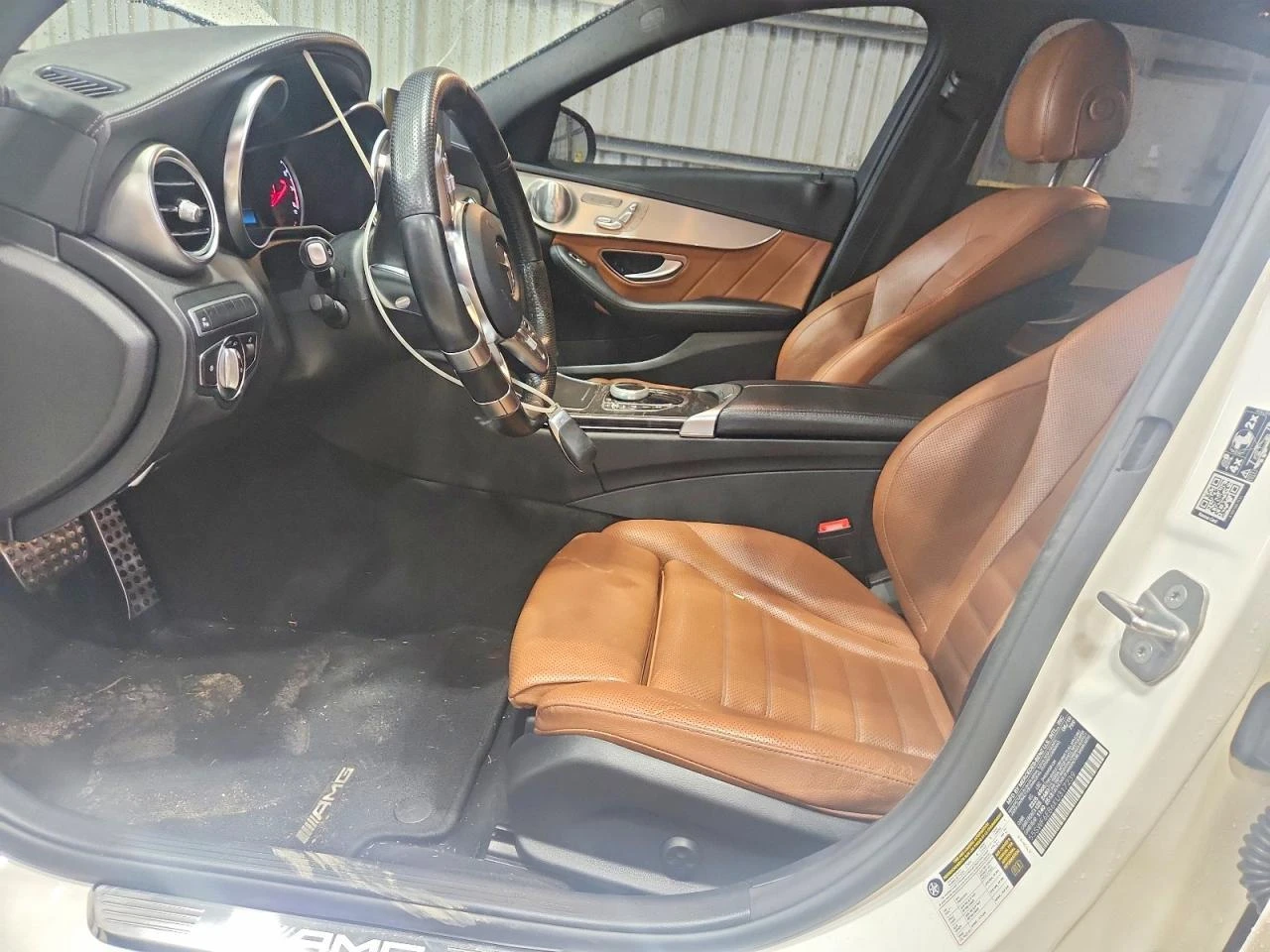 Mercedes-Benz C 43 AMG * KEYLESS* КАМЕРА* ШИБИДАХ* AMBIENT* , снимка 7 - Автомобили и джипове - 53894749