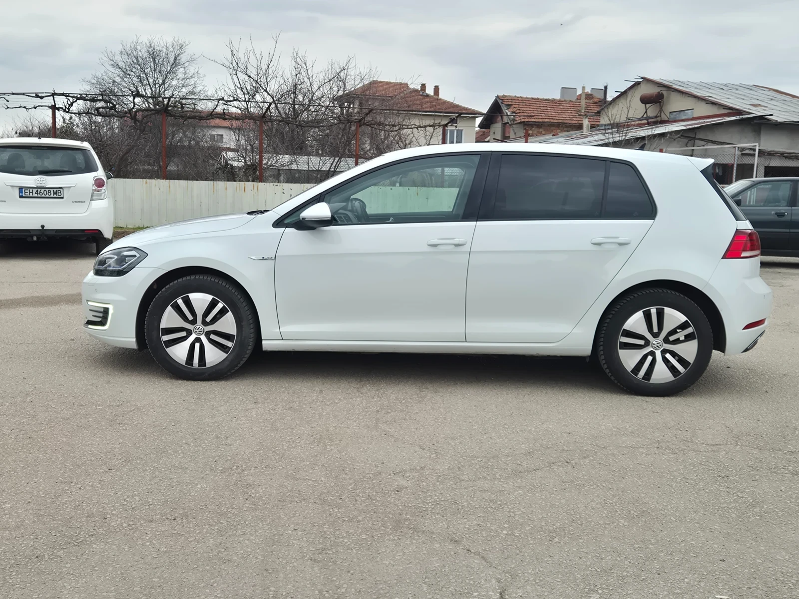 VW Golf Термопомпа , снимка 9 - Автомобили и джипове - 54063331