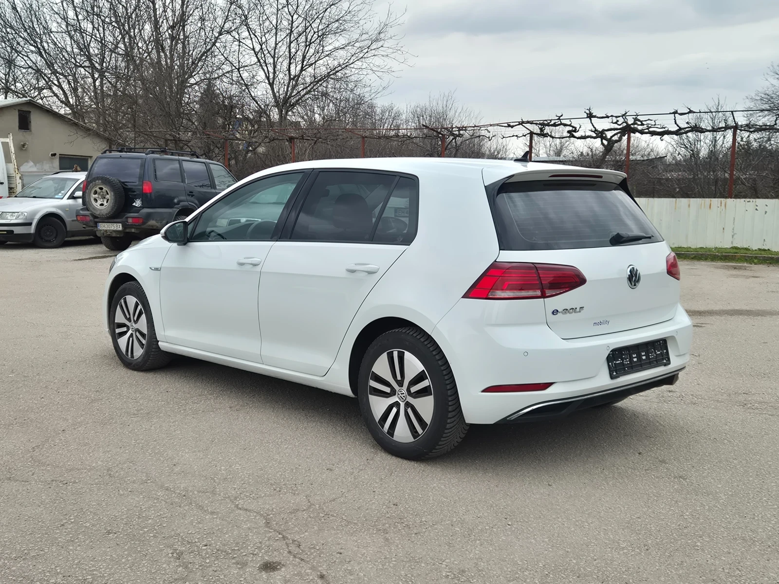 VW Golf Термопомпа , снимка 8 - Автомобили и джипове - 54063331