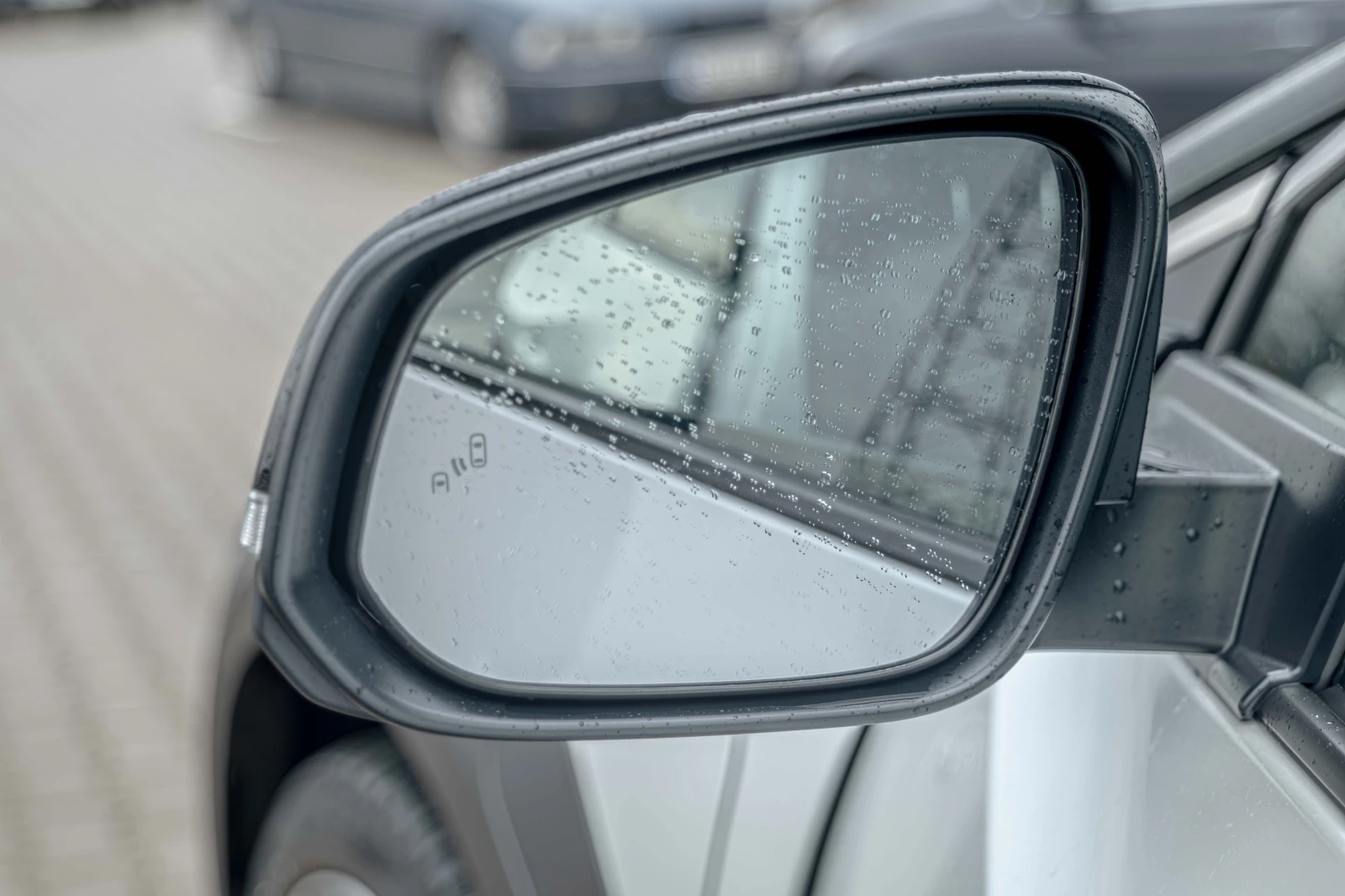 Toyota bZ4X AWD/JBL/Камера 360/Lane Assist/Панорама/Дистроник, снимка 16 - Автомобили и джипове - 54055085