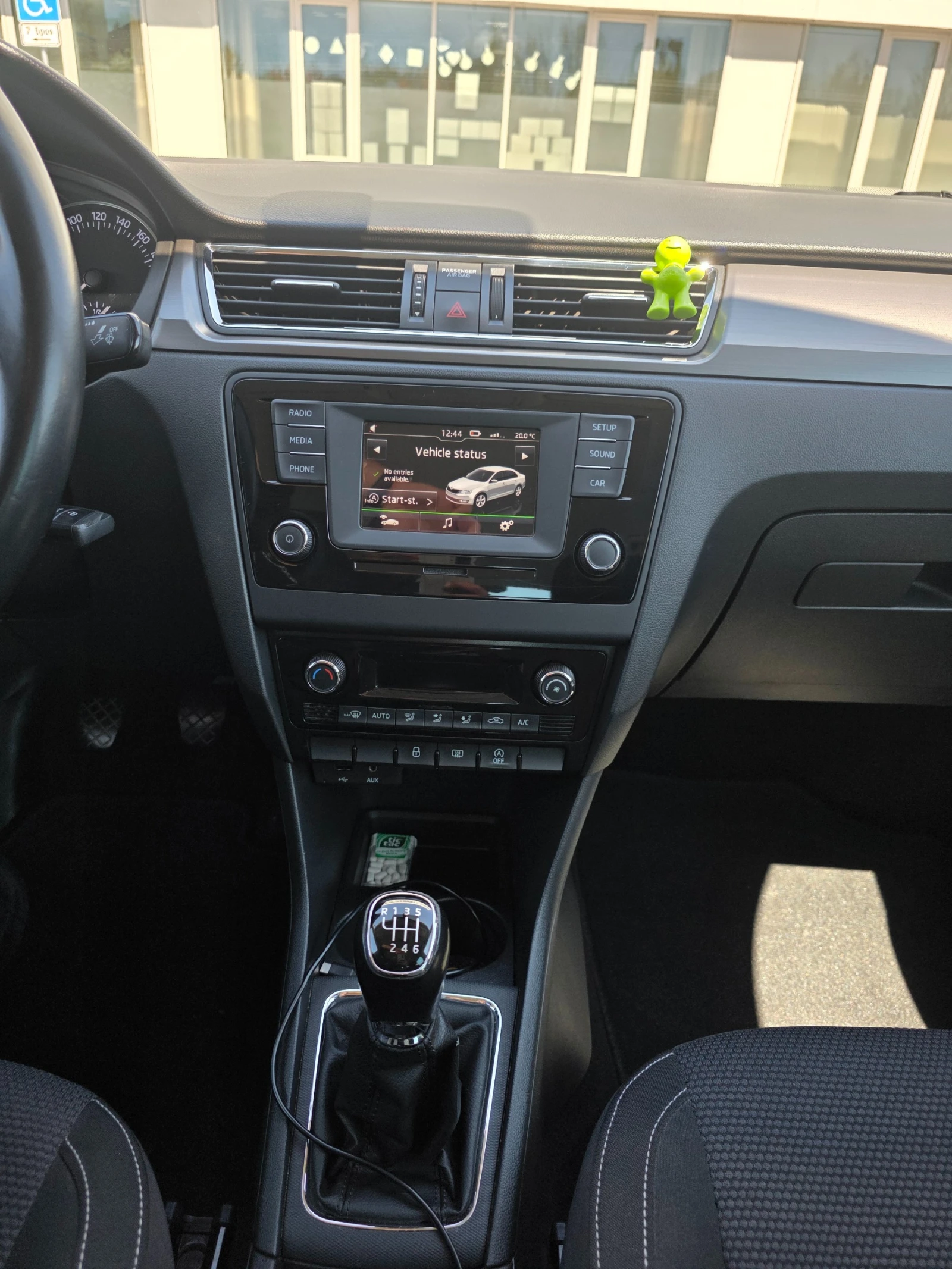 Skoda Rapid TSI, снимка 11 - Автомобили и джипове - 54323782