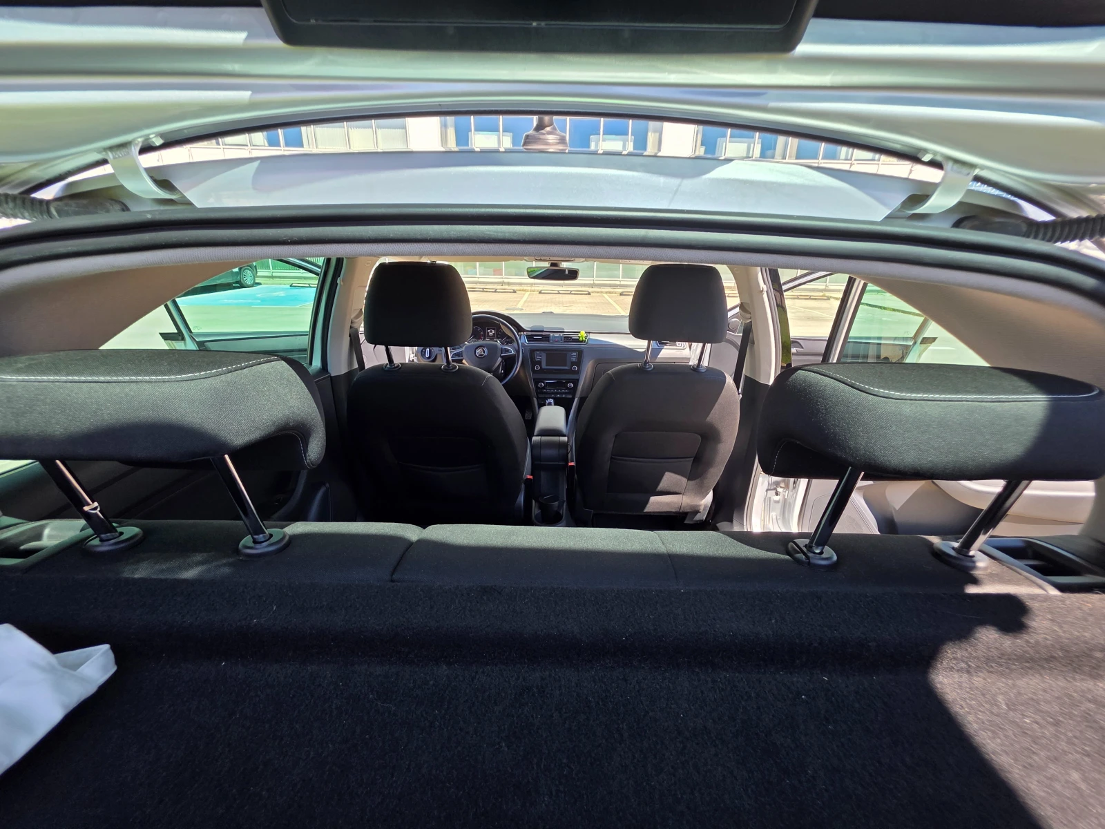 Skoda Rapid TSI, снимка 13 - Автомобили и джипове - 54323782