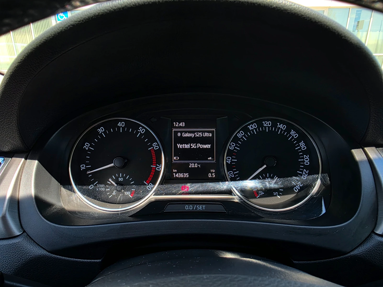 Skoda Rapid TSI, снимка 9 - Автомобили и джипове - 54323782