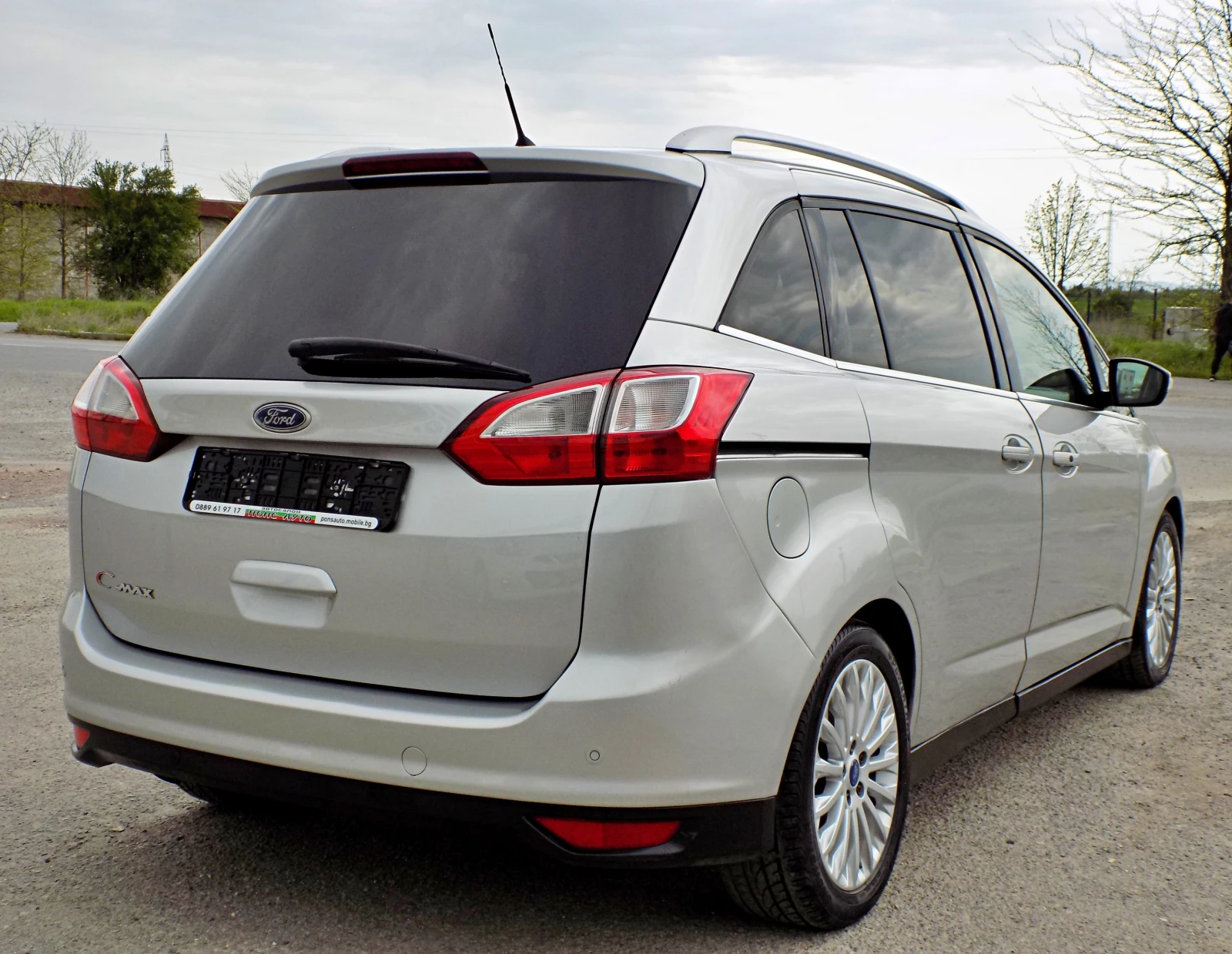 Ford Grand C-Max 1.6TDCi/NAVi/КЛИМАТРОНИК/ПАНОРАМА/7м., снимка 3 - Автомобили и джипове - 54360472