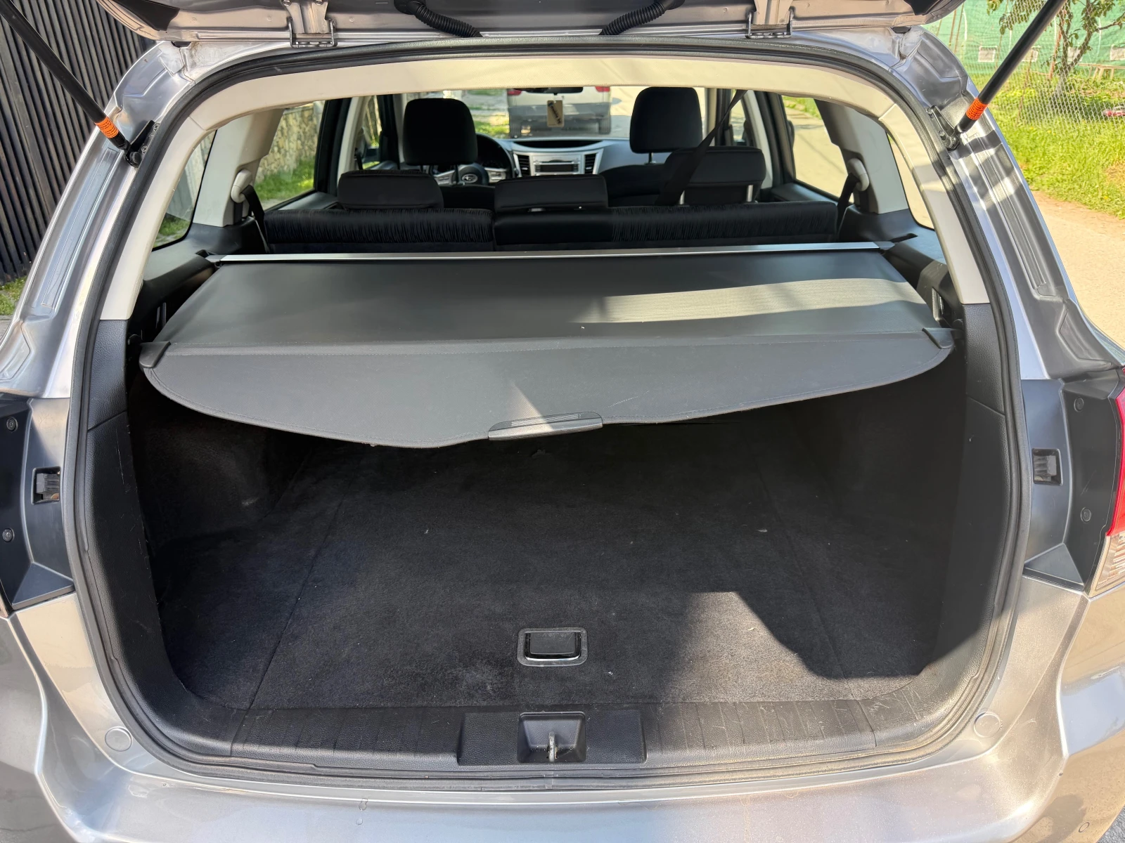 Subaru Legacy 2.0i , снимка 14 - Автомобили и джипове - 54695424