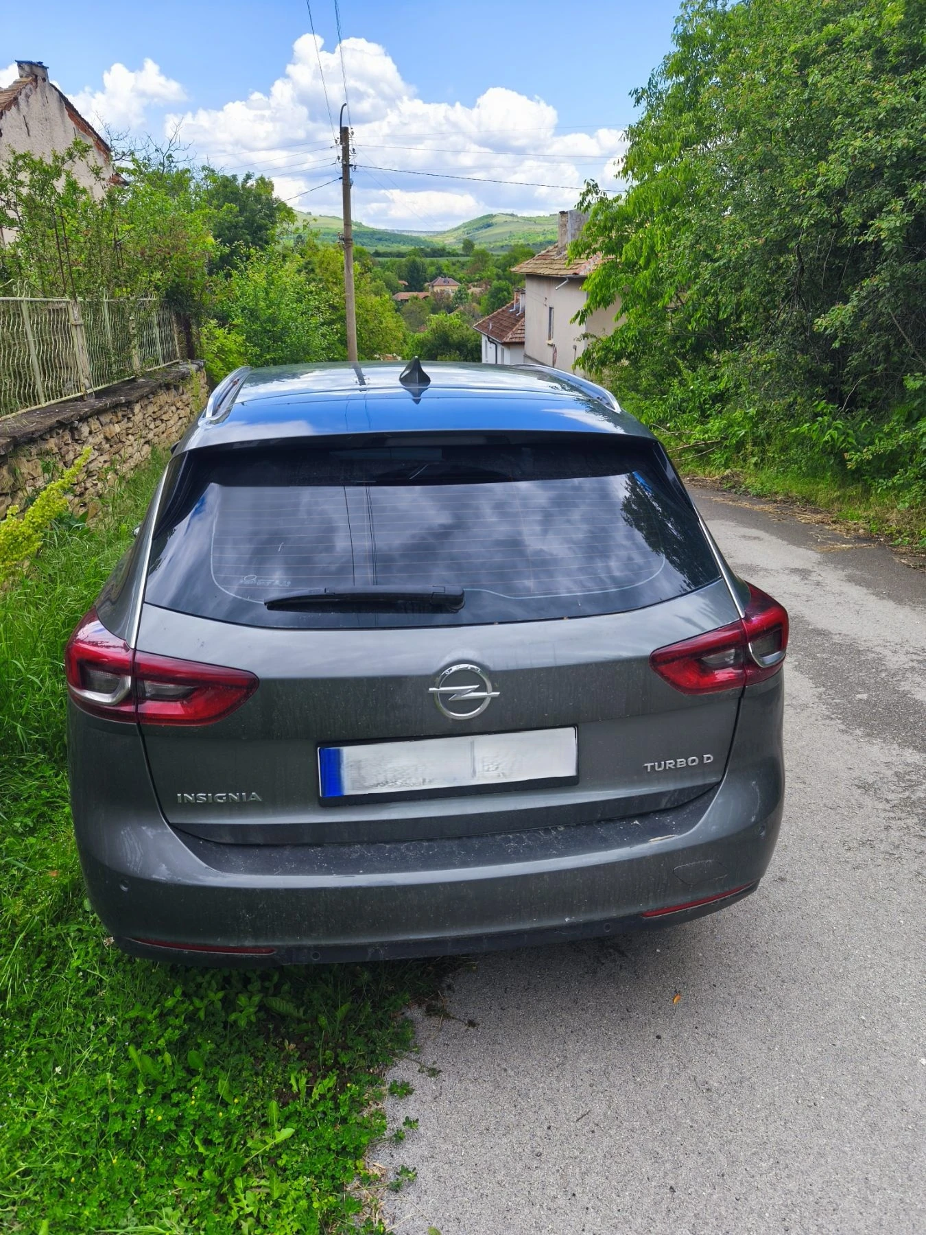 Opel Insignia, снимка 3 - Автомобили и джипове - 54806423