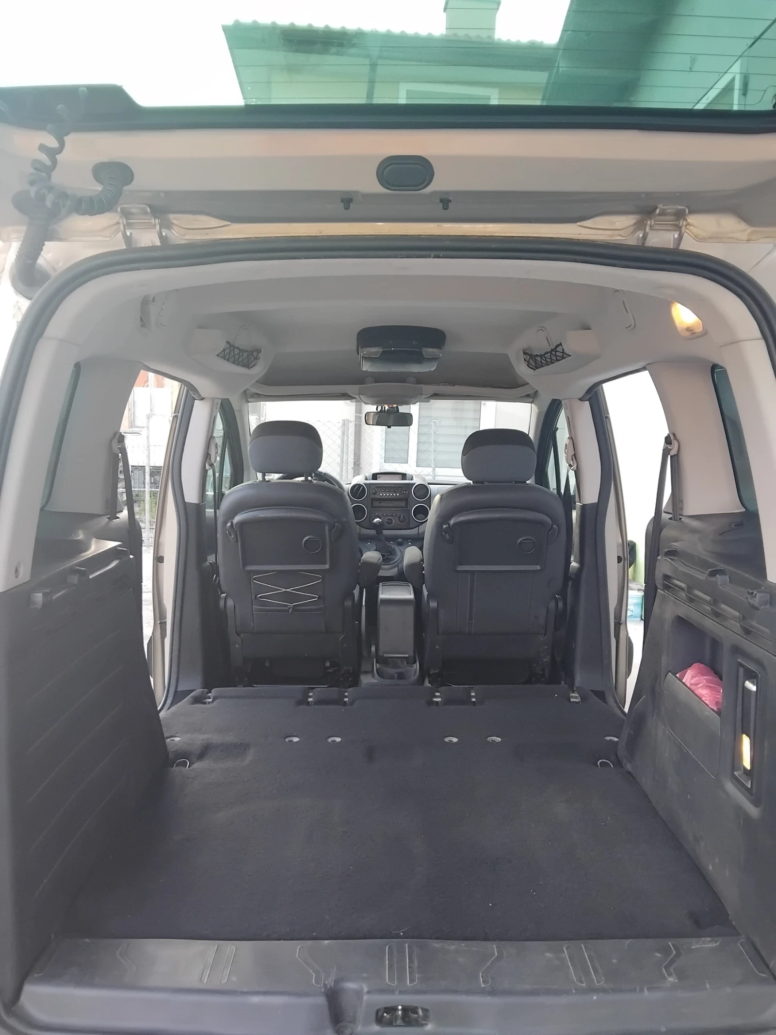 Citroen Berlingo 1, 6- Газ-Бензин XtheaTRe, снимка 9 - Автомобили и джипове - 55179975