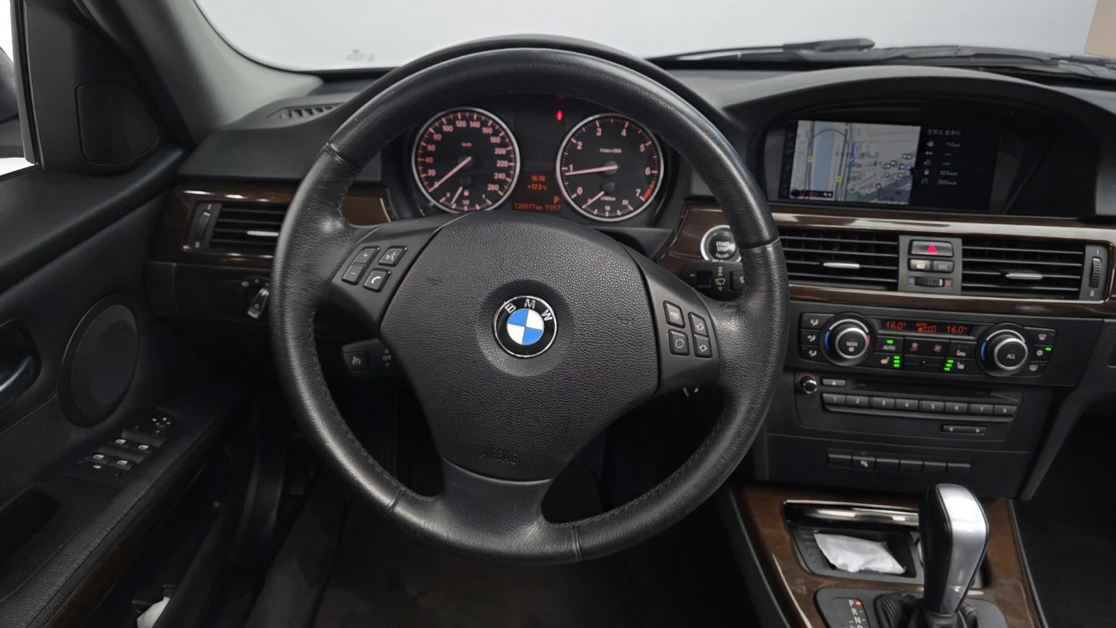 BMW 320 ЛЮК* КРАЙНА ЦЕНА, снимка 13 - Автомобили и джипове - 55496057