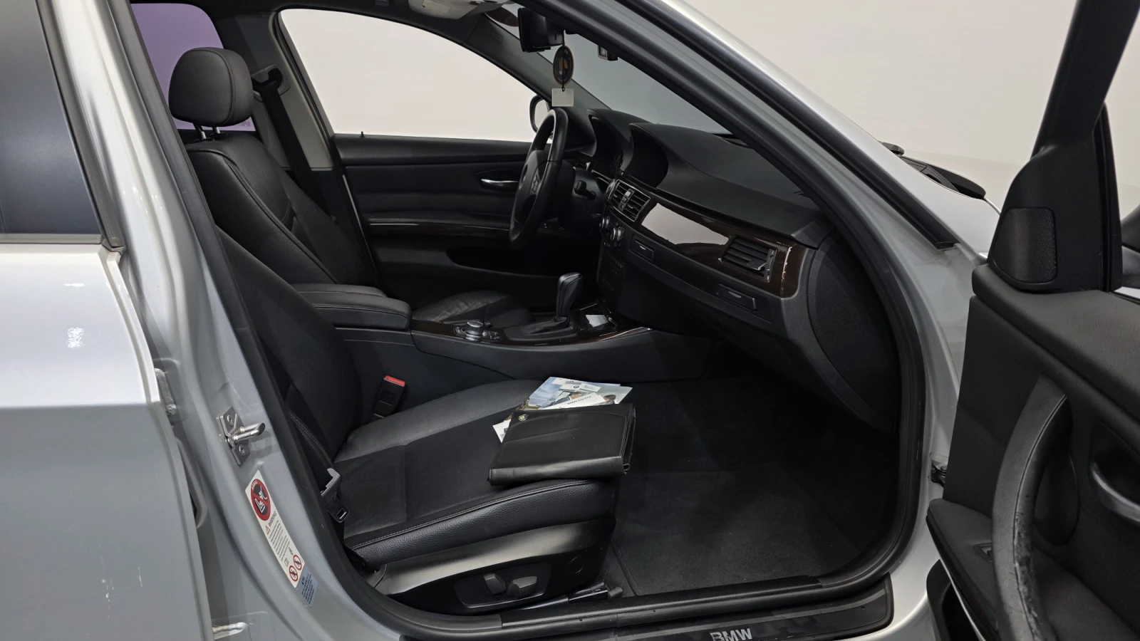 BMW 320 ЛЮК* КРАЙНА ЦЕНА, снимка 11 - Автомобили и джипове - 55496057