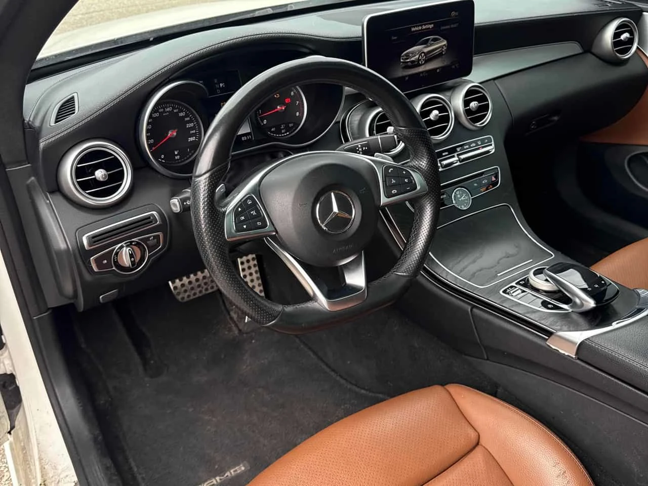 Mercedes-Benz C 300 COUPE 4MATIC * FULL AMG PACK* ПАНОРАМА* , снимка 7 - Автомобили и джипове - 55614743