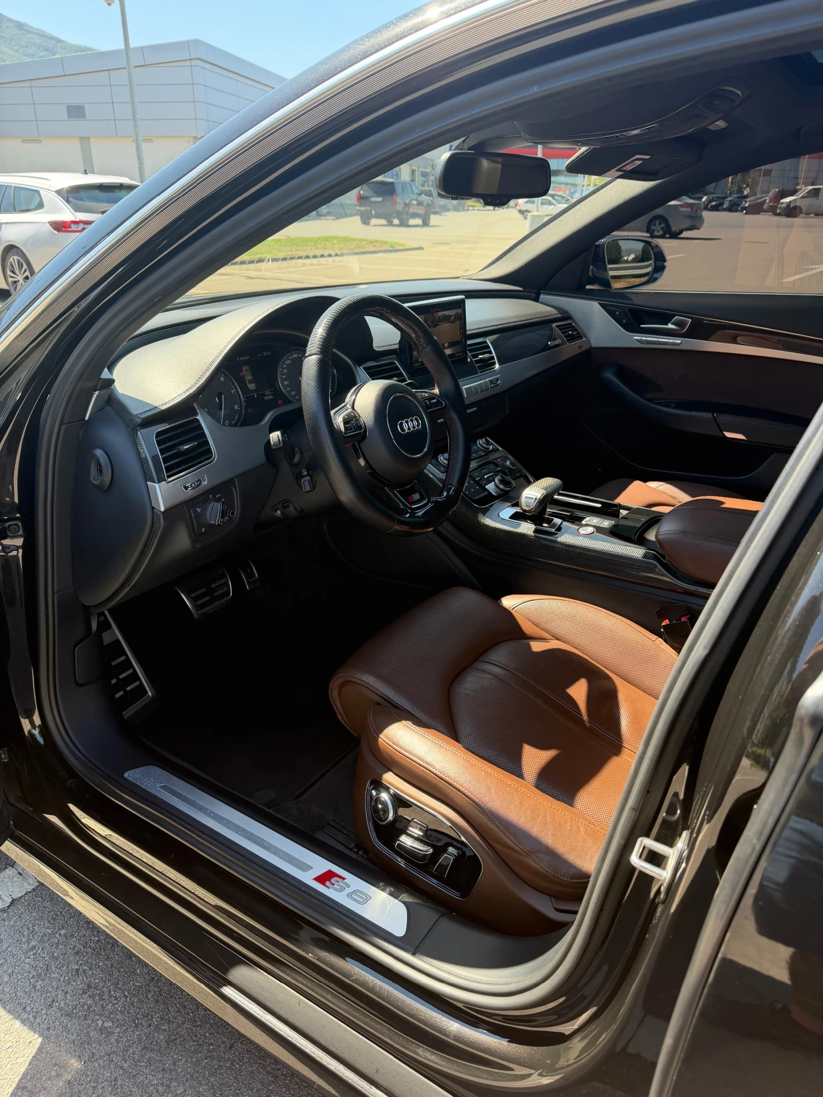 Audi S8 4.0 TFSI  Stage 2 / MATRIX / CARBON, снимка 9 - Автомобили и джипове - 55673058