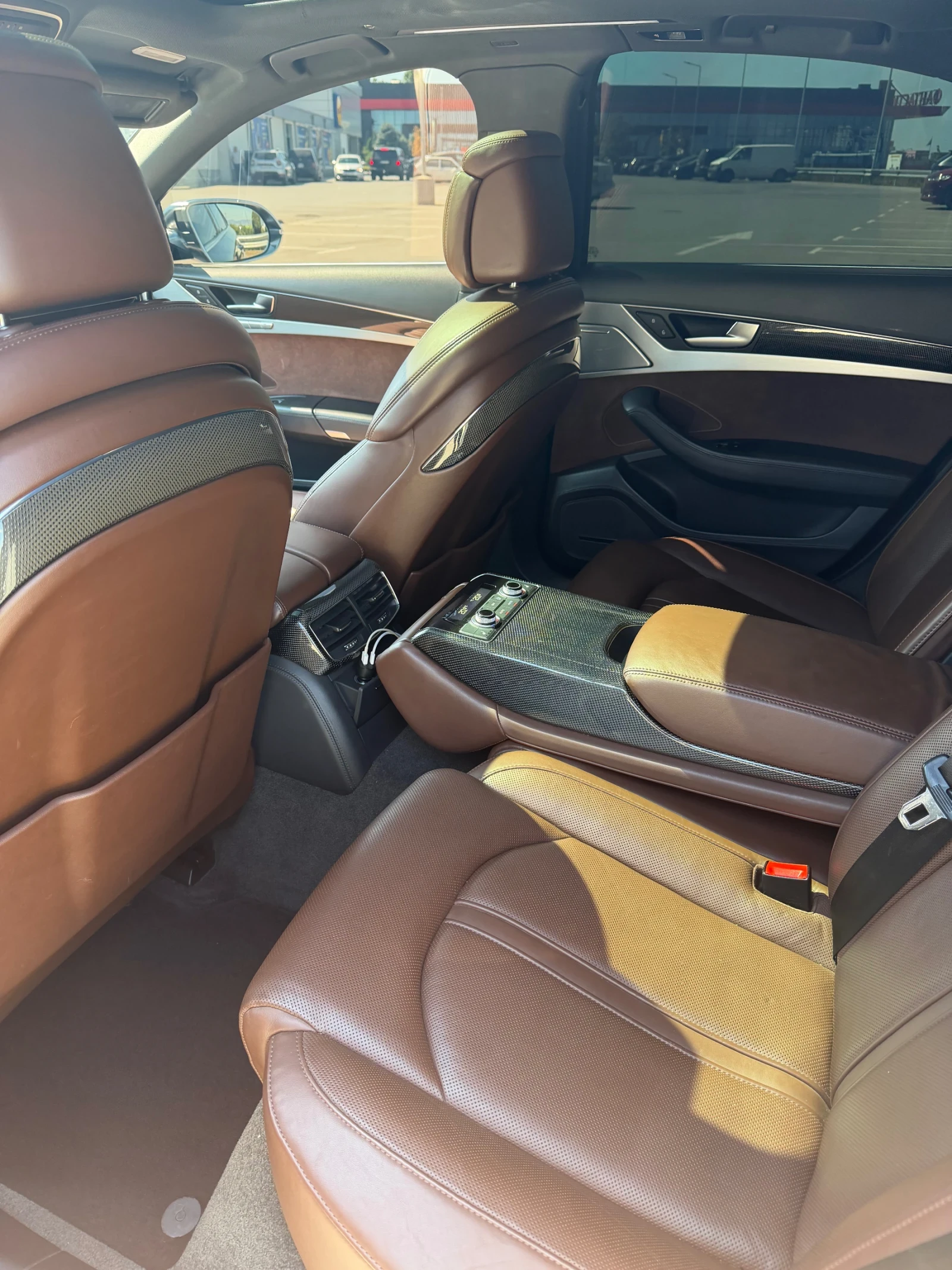Audi S8 4.0 TFSI  Stage 2 / MATRIX / CARBON, снимка 15 - Автомобили и джипове - 55673058