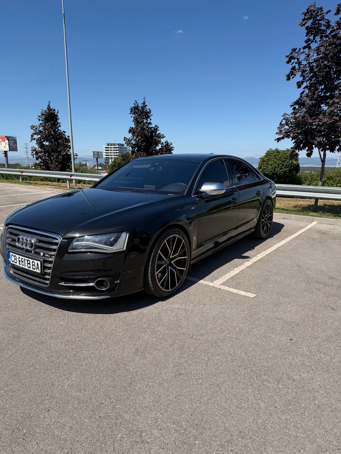 Audi S8 4.0 TFSI  Stage 2 / MATRIX / CARBON, снимка 2 - Автомобили и джипове - 55673058