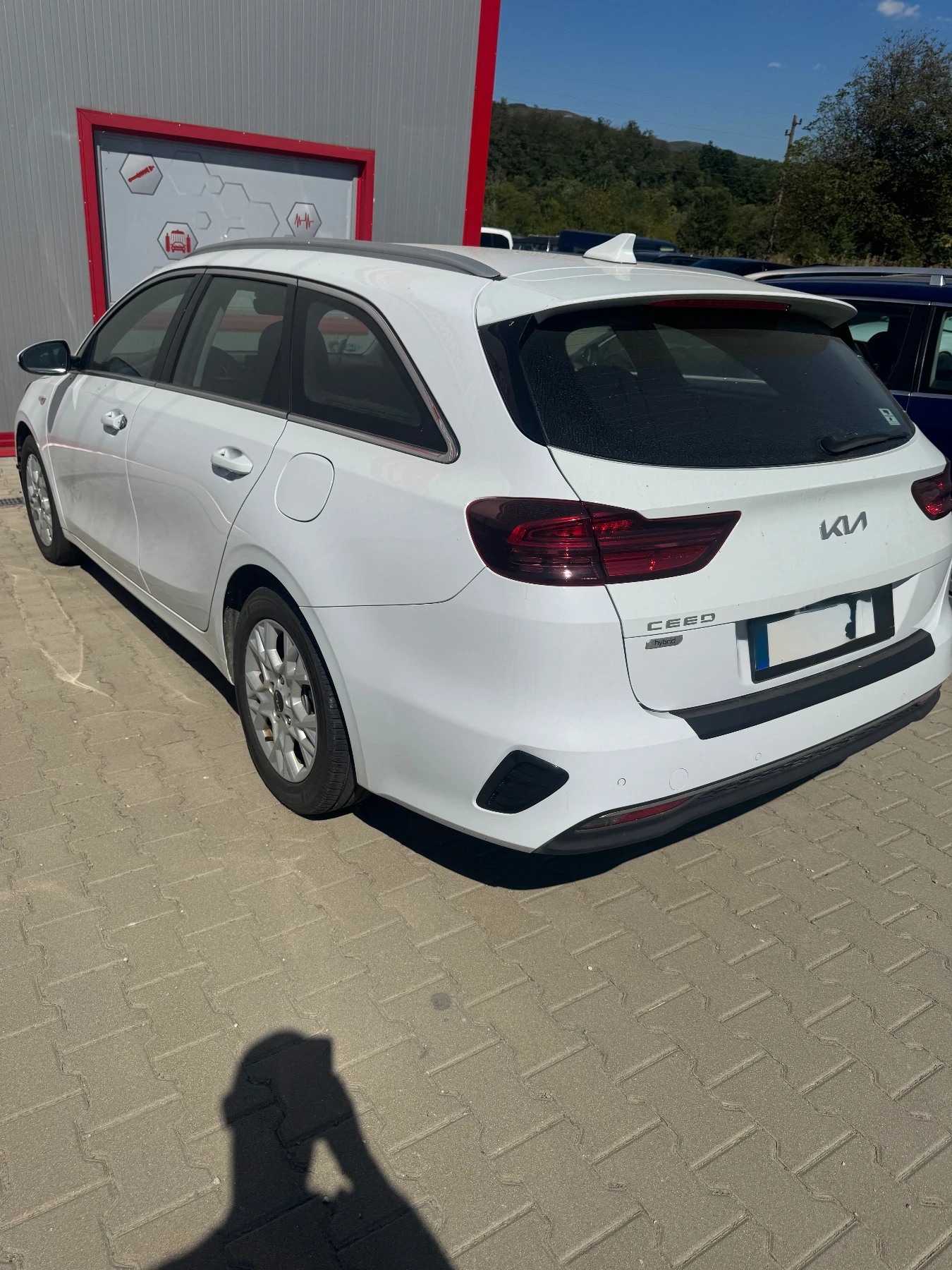 Kia Ceed 1.6 D Mild hybrid , снимка 2 - Автомобили и джипове - 55772596