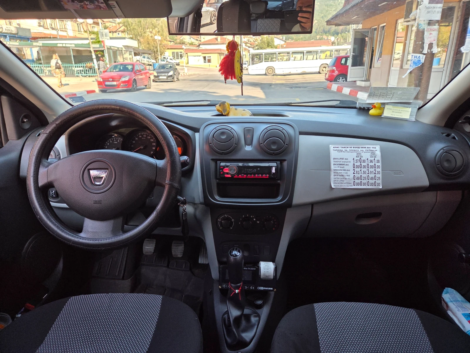 Dacia Sandero 1.2, снимка 7 - Автомобили и джипове - 55805379