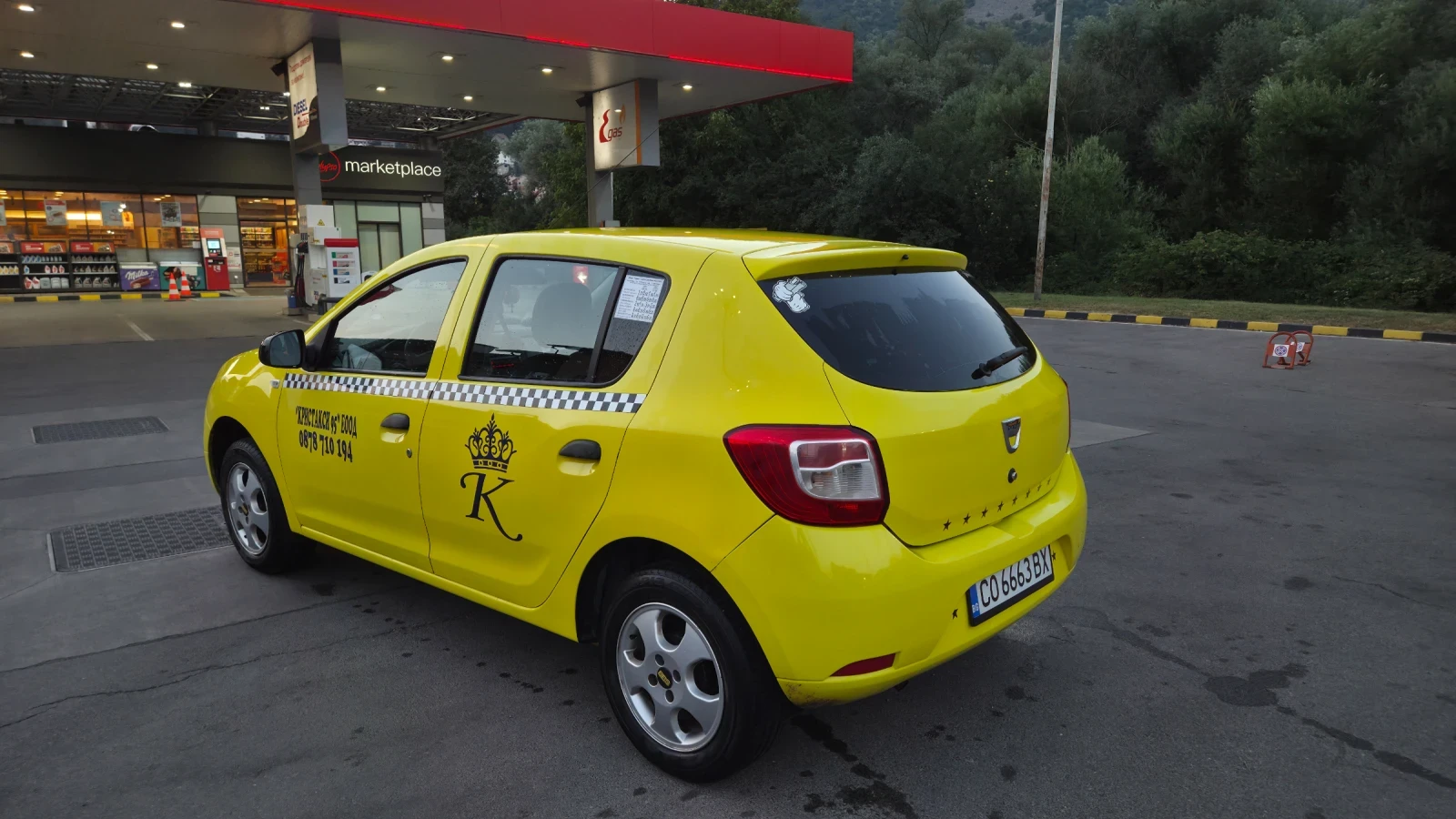 Dacia Sandero 1.2, снимка 9 - Автомобили и джипове - 55805379