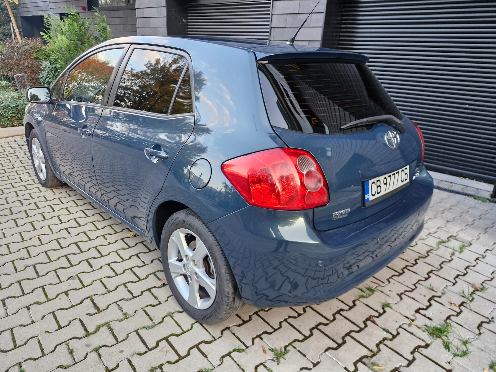 Toyota Auris 1.6VVTi, снимка 4 - Автомобили и джипове - 56648058