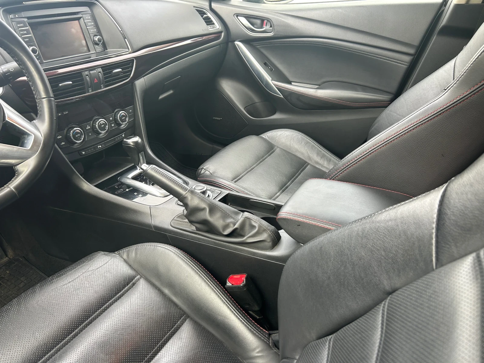 Mazda 6 2.2 d , снимка 7 - Автомобили и джипове - 56682170